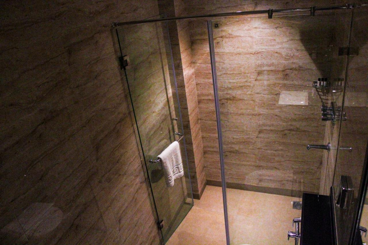 I-Towne' - A Unit Of Hotel Shivam International Деогарх Экстерьер фото